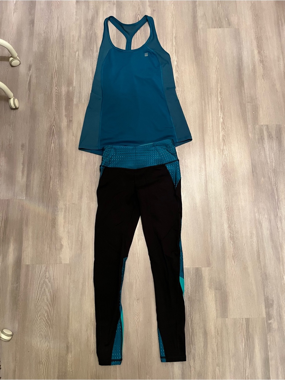 Victorias Secret VSX Sport Teal Small Tank Top & XS Tights